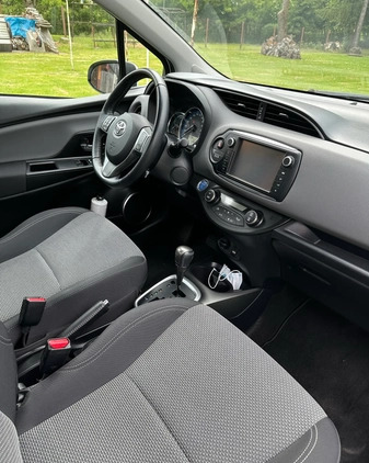 Toyota Yaris cena 49000 przebieg: 70768, rok produkcji 2016 z Bochnia małe 121
